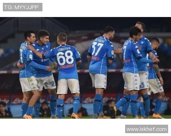 恩波利与桑普利亚的激烈对决揭示意甲新赛季的竞争格局与球队实力分析